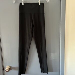 Offline by Aerie Straight Leggings Medium